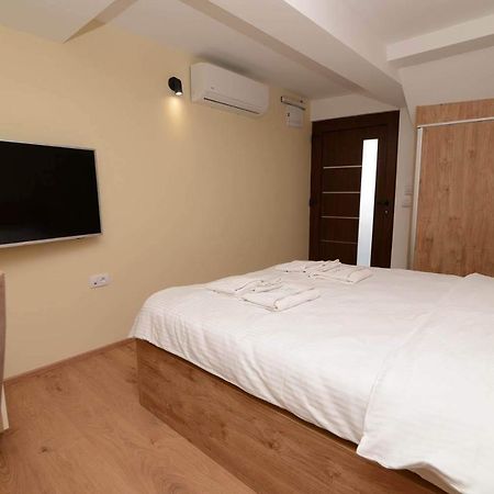 Noce Apartments - Premium Lake View Ohrid Bagian luar foto