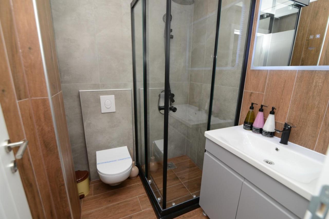 Noce Apartments - Premium Lake View Ohrid Bagian luar foto