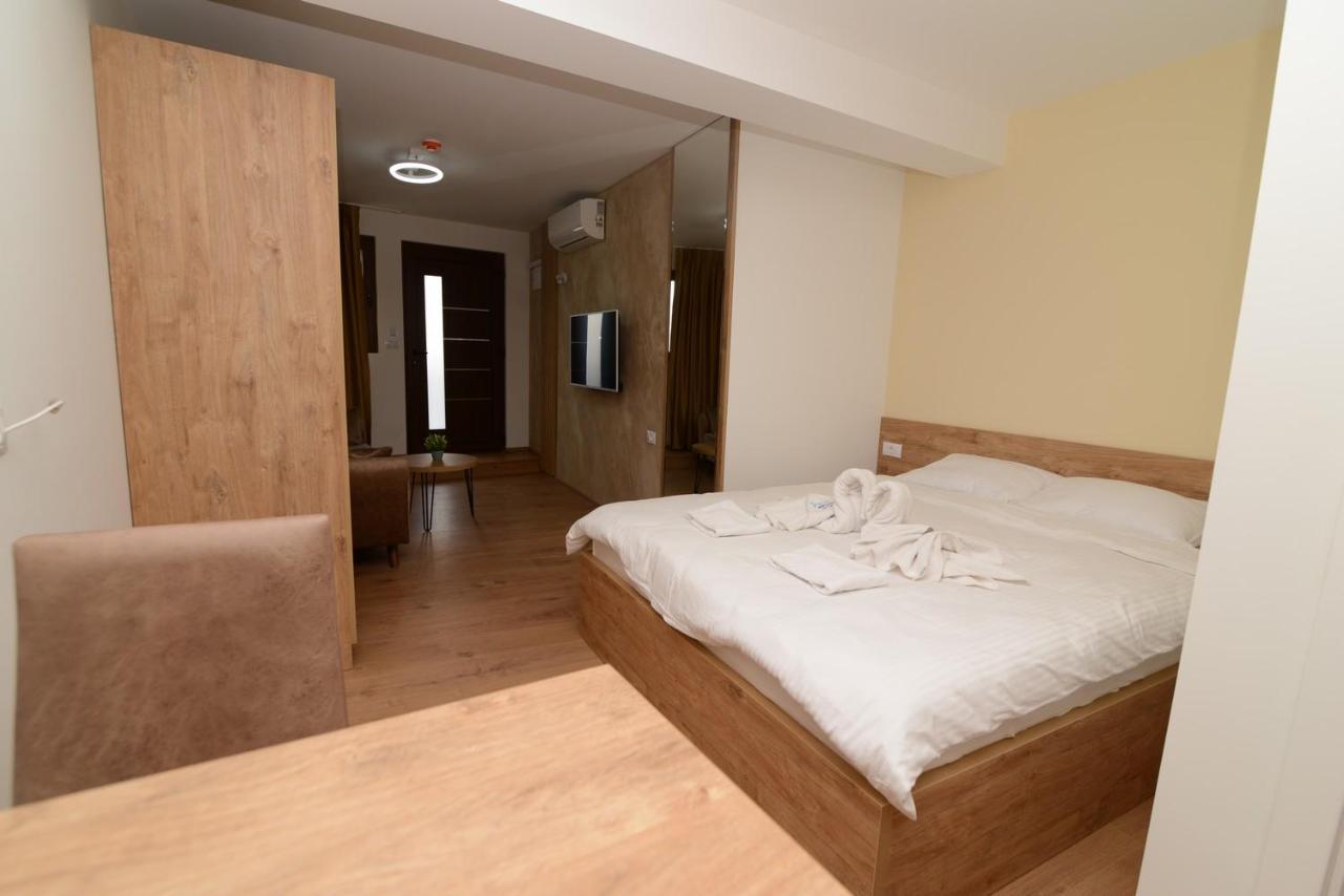 Noce Apartments - Premium Lake View Ohrid Bagian luar foto