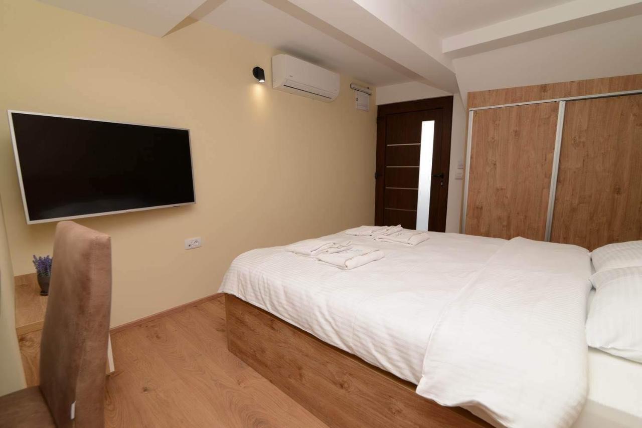 Noce Apartments - Premium Lake View Ohrid Bagian luar foto